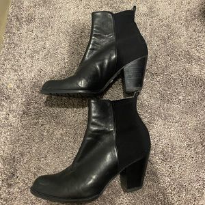Stuart Weitzman leather heeled booties